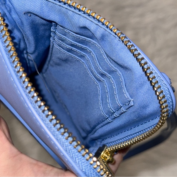 💙🩵Tory Burch Blue Phone Bag🩵💙 - Picture 6 of 17